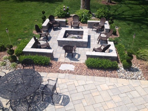 Outdoor_Fireplace_and_Seating_w-Patio.jpg